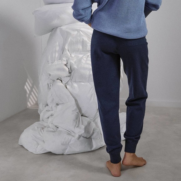 LUNYA Pants Womens Medium Blue Cozy Cotton Silk Jogger Deep Blue Waffle NWOT - Picture 2 of 16